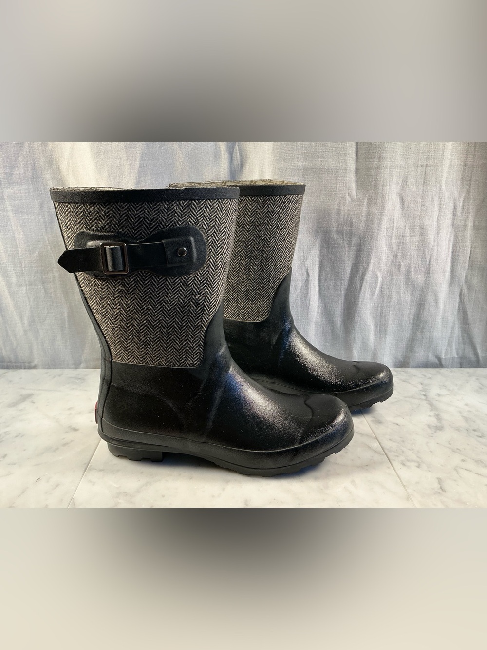 Black Herringbone Mid-Calf Rain Boots - Chooka